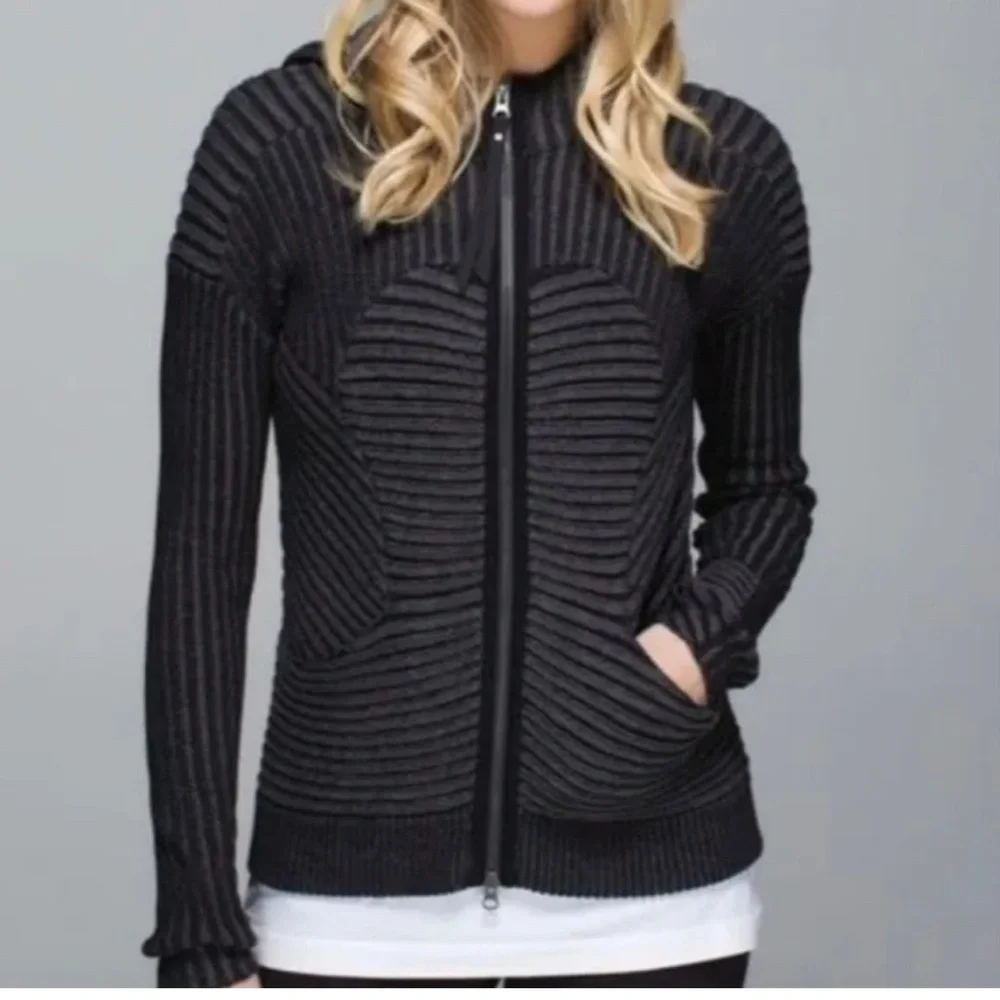 Lululemon athletica Black & Grey Ribbed Women's Hooded Full-Zip Sweater - Picture 14 of 15